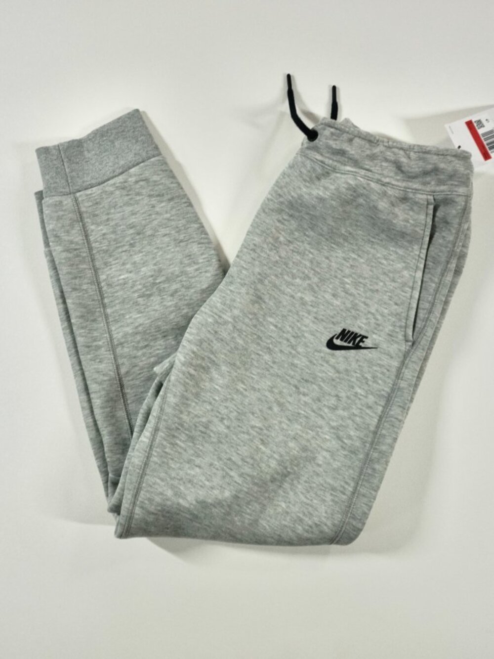 Nike Sportswear Boys Size Large Tech Fleece Heather Gray Standard Coupe Fit NWT